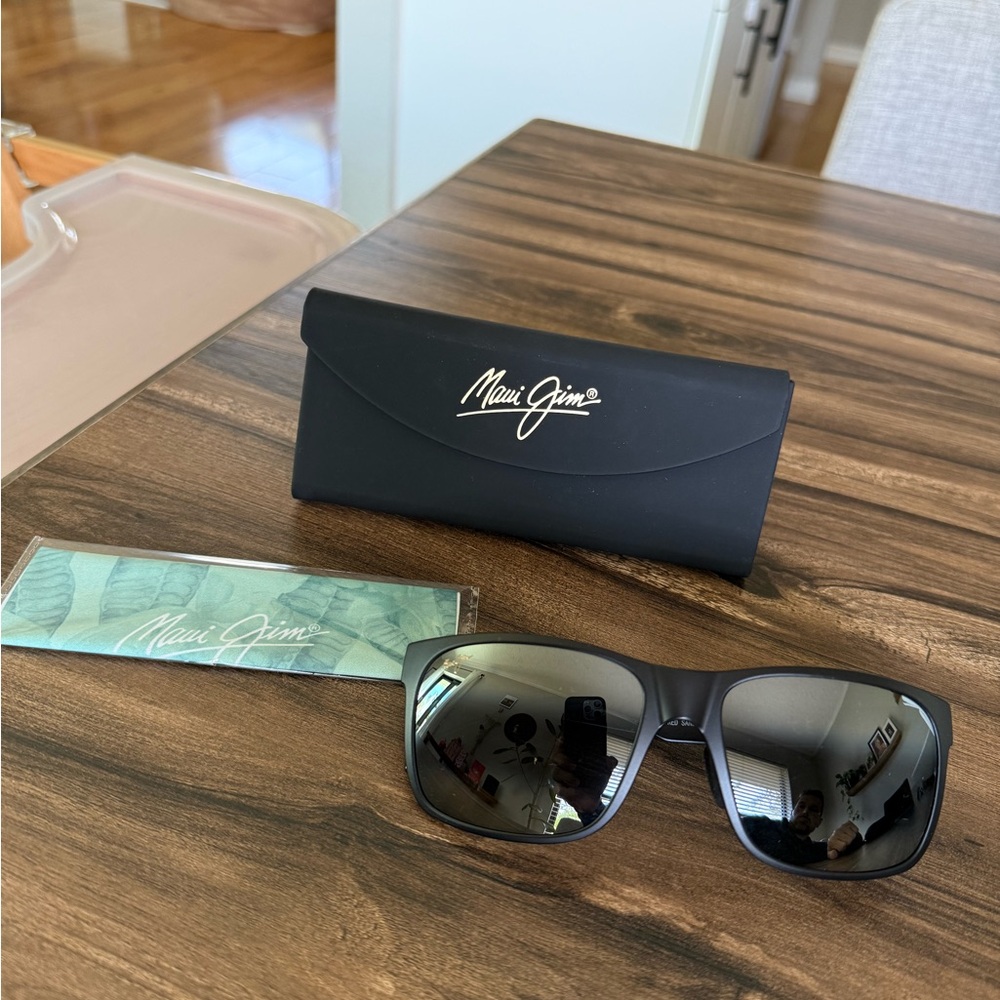 Maui Jim Red Sands sunglasses